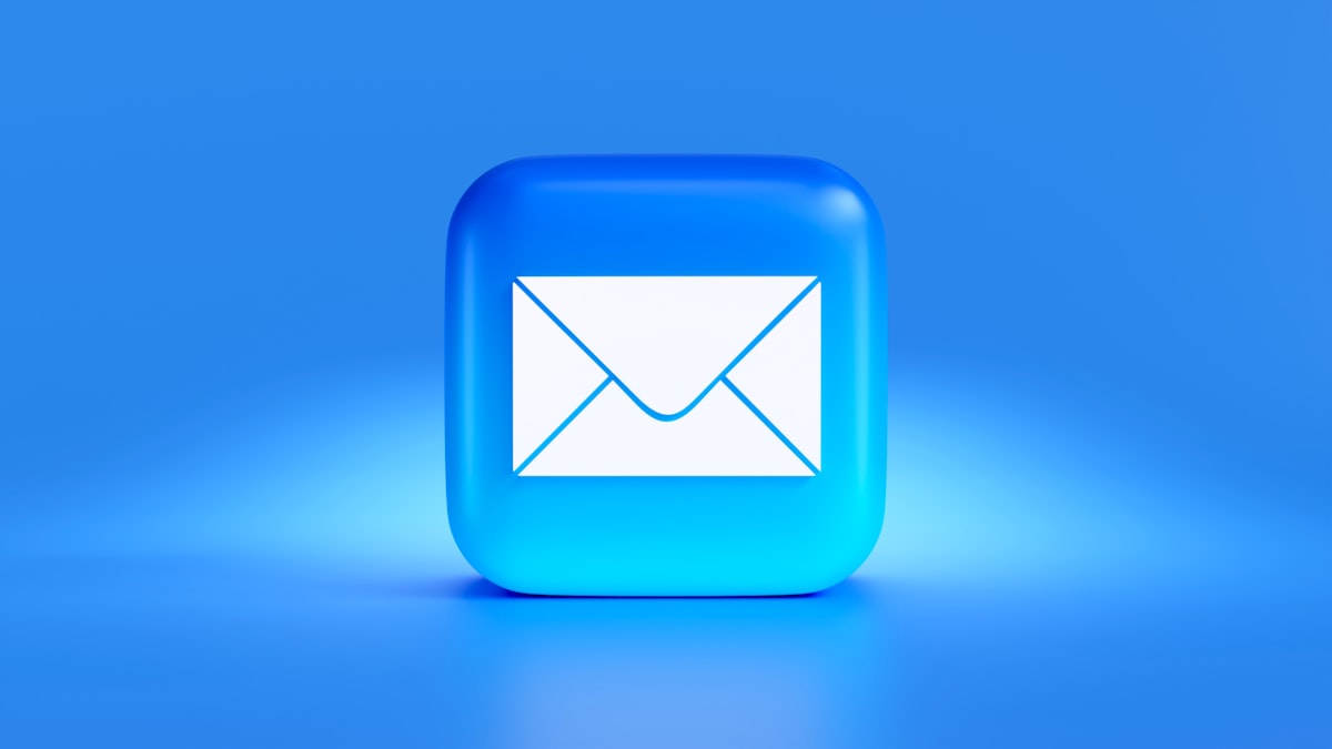 Tela de e-mail aberta representando automação de e-mail em loja virtual